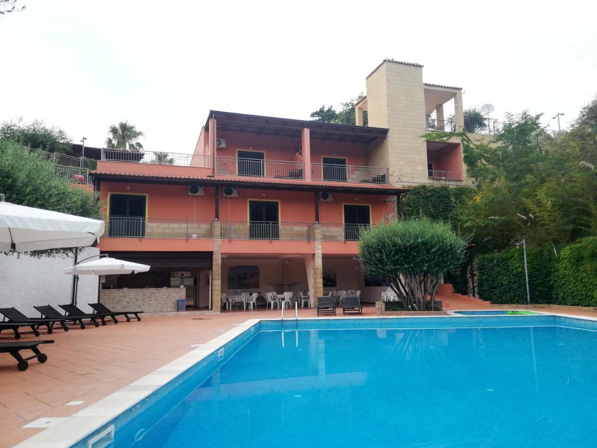 Residenza Mediterranea Aparthotel Zambrone